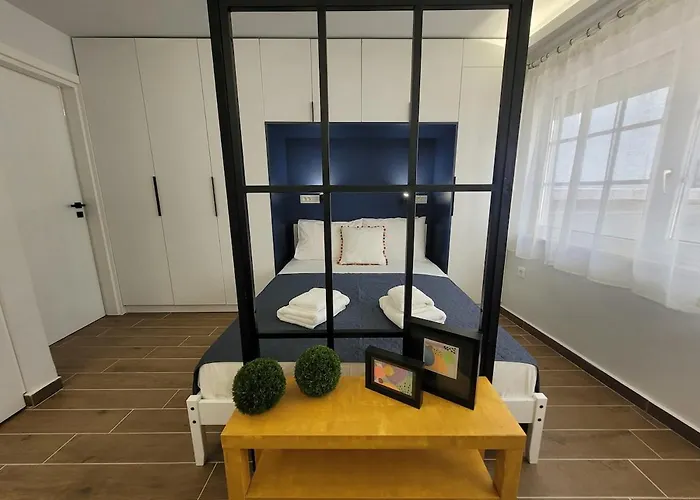 Hyacinthus Apartment *